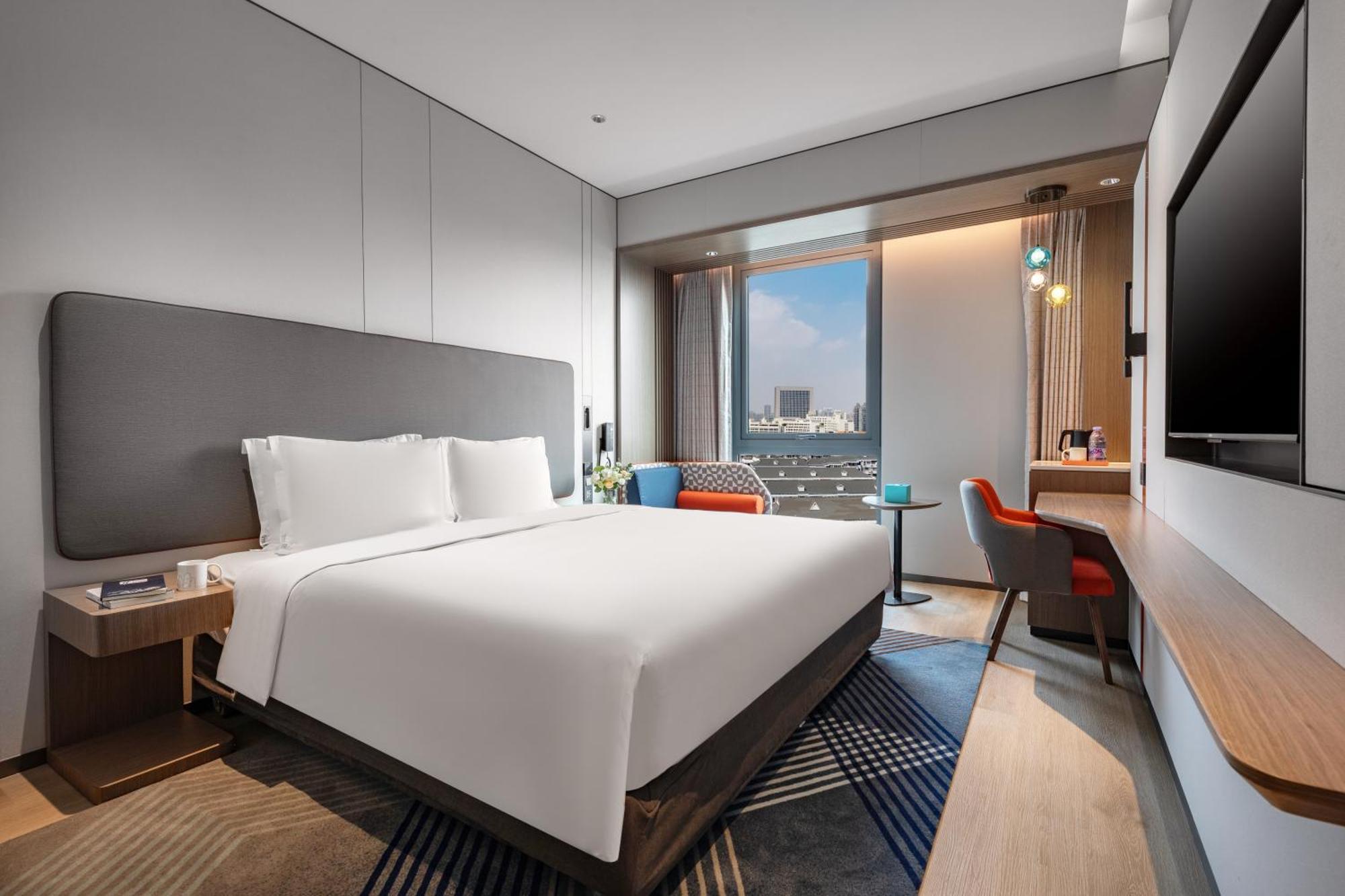 Holiday Inn Express Changfeng Park 샹하이 외부 사진