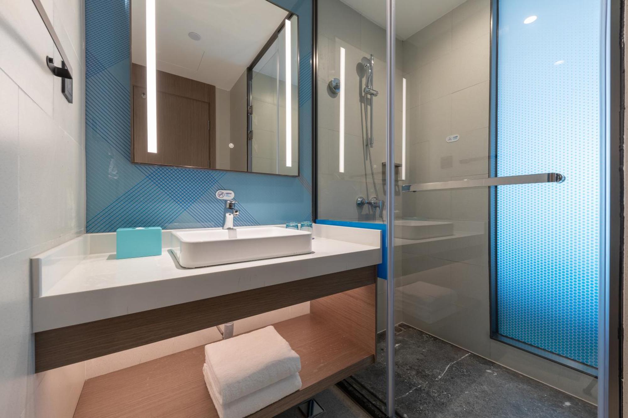 Holiday Inn Express Changfeng Park 샹하이 외부 사진